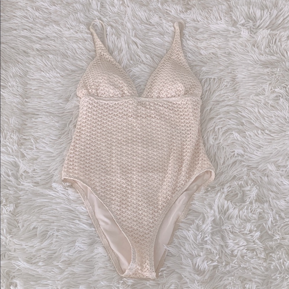 Splendid Cream One Piece Swimwear with Textured Design NWOT